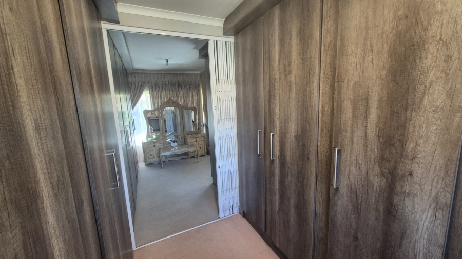 4 Bedroom Property for Sale in Sasolburg Ext 23 Free State